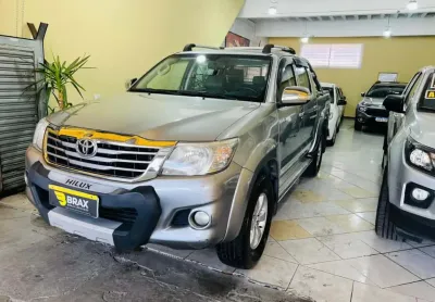 Toyota hilux cd4x2 srv 2015