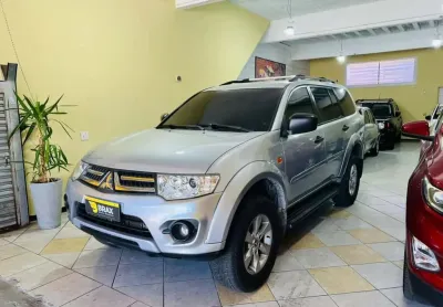 Mitsubishi pajero 4x4 d 2016