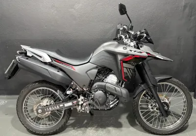 Yamaha lander 250 abs connected