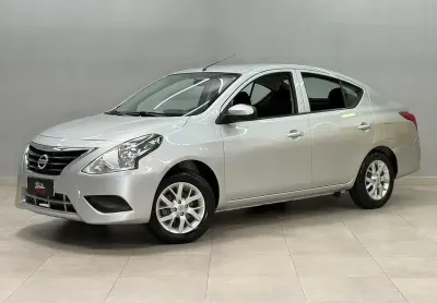 Nissan versa 1.0 2017 – econômico, muito espaçoso e pronto para rodar!