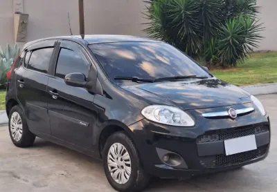 Fiat palio attractive 1.4 2015 