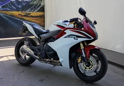 Cbr 600f 2013 com 25.000 unico dono 