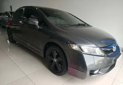 Civic Sedan LXS 1.8/1.8 Flex 16V Aut. 4p