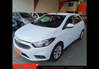 Chevrolet onix 1.4 mpfi lt 8v flex 4p manual