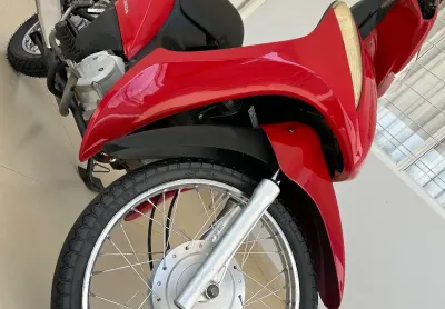 Honda biz 125 es ano 2012