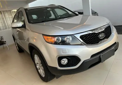 Kia sorento 4x2 motor 2.4 ano 2012 com teto panor e 07 lugares