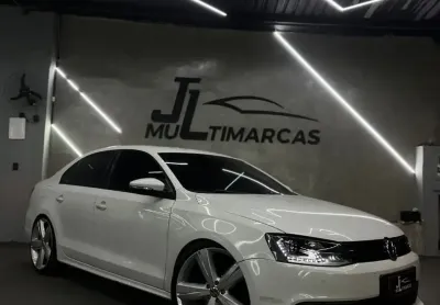 Jetta bem novinho 