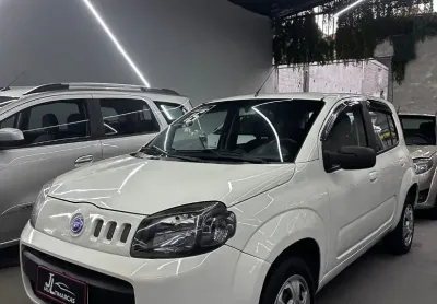 Fiat uno bem novinho 