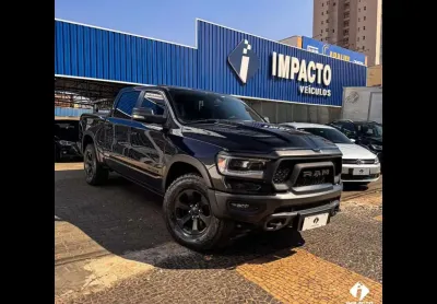 1500 rebel 5.7 hemi cd v8 4x4 aut.