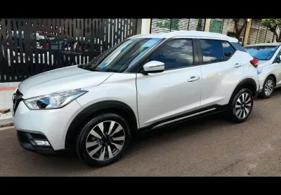 Nissan kicks sv cvt 2017