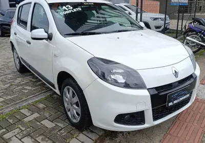  renault sandero expression 1.6 2013