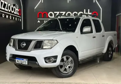 Nissan frontier sv at. cd 4x4 2.5 tb dies. aut.