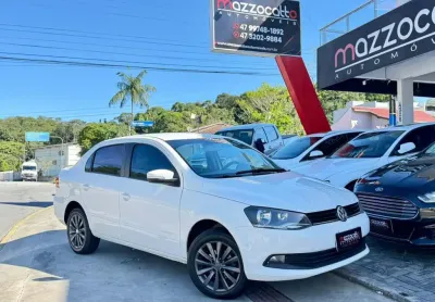 Volkswagen voyage comf/highli. 1.6 t.flex 8v 4p