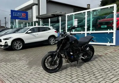 Yamaha mt-09 850cc/abs
