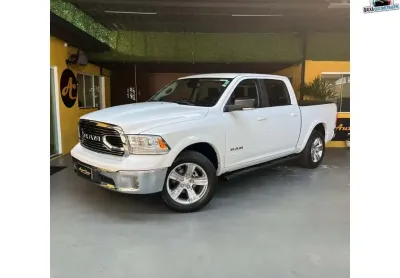 Ram classic 2023 5.7 v8 gasolina laramie cd 4x4 automático