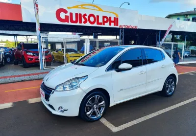 Peugeot 208 griffe 1.6 automático – 2015 completo | conforto | estilo