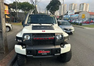  troller t4 2016 • 3.2 turbo diesel • 4x4 - loja máximo veículos 