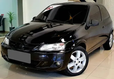 Chevrolet celta 1.0 preto 