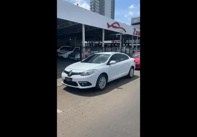 Fluence sed. dynamique 2.0 16v flex aut.