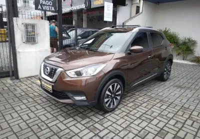 Kicks sv top de linha automática 