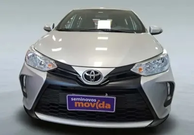 Toyota yaris yaris 1.5 xl plus connect cvt