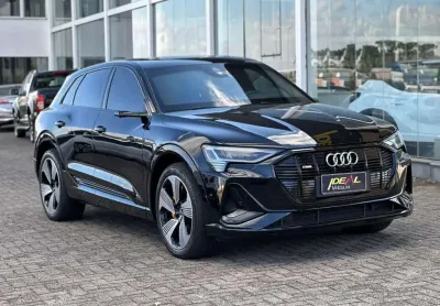 Audi rs e-tron performance black  - preta - 2021/2021