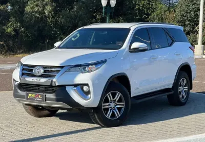 Toyota hilux sw4 sr - branca - 2017/2017
