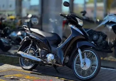 Honda biz 125 es - preta - 2013/2013