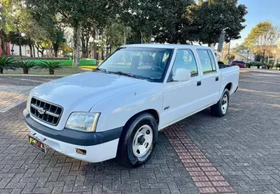 Chevrolet s-10 pick-up 2.4 d - branca - 2001/2002