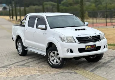 Toyota hilux cd 4x4 srv - branca - 2011/2012