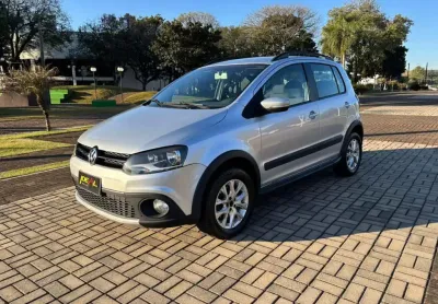 Volkswagen crossfox gii - prata - 2013/2014
