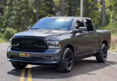Ram classic laramie - cinza - 2023/2023
