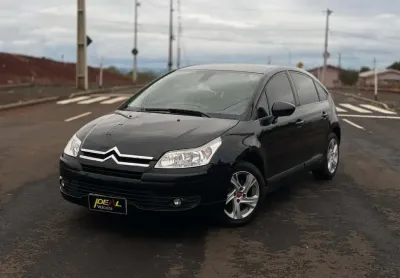Citroën c4 2.0 glx - preta - 2013/2014
