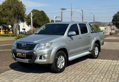 Toyota hilux 4x4 srv - prata - 2012/2013