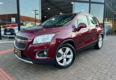 Chevrolet tracker ltz 1.8 - vermelha - 2013/2014