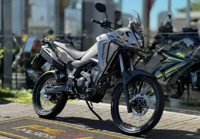 Honda xre 300 sahara adventure - bege - 2024/2025