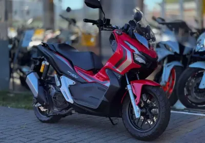 Honda adv 150 - - vermelha - 2024/2024