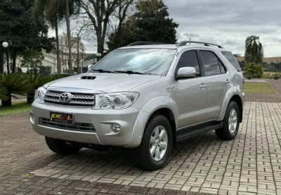 Toyota hilux sw4 srv 4x4 - prata - 2009/2009