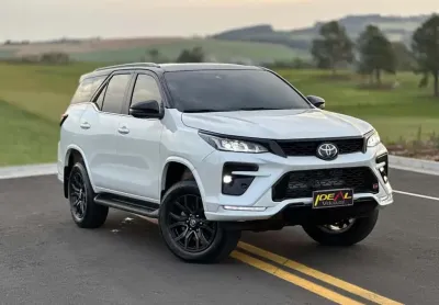 Toyota hilux sw4 grs 2.8 tb 4x4 diesel aut.  - branca - 2024/2024
