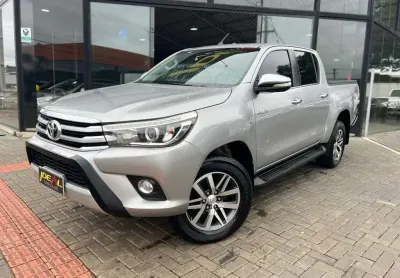 Toyota hilux srx 4x4 - prata - 2017/2017