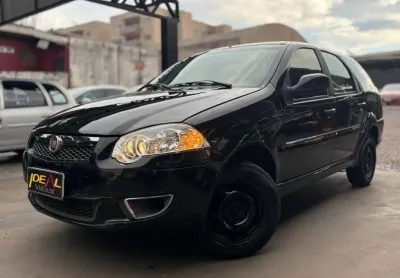 Fiat palio weekend attractive 1.4 - preta - 2015/2015