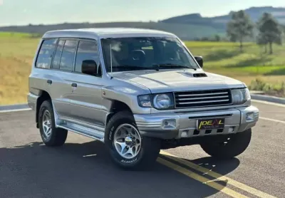 Mitsubishi pajero gls 2.8 diesel turbo mec.  - prata - 1998/1999