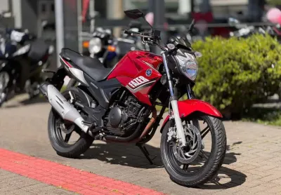 Yamaha ys 250 fazer - vermelha - 2014/2015