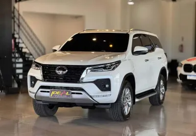 Toyota hilux sw4 srx - branca - 2021/2021