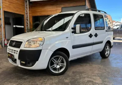 Fiat doblo essence 1.8 - branca - 2014/2014