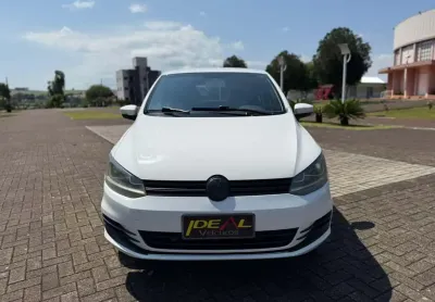 Volkswagen Fox Trendline 1.6 - Branca - 2015/2015