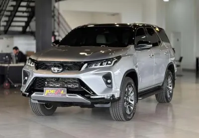 Toyota hilux sw4 diamond  - prata - 2022/2022