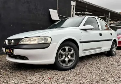 Chevrolet vectra 2.0 gls - branca - 1998/1998