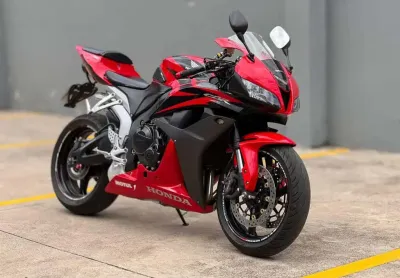Honda cbr 600 rr  - vermelha - 2008/2008