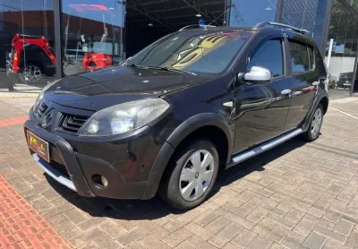 Renault sandero stepway - preta - 2010/2011